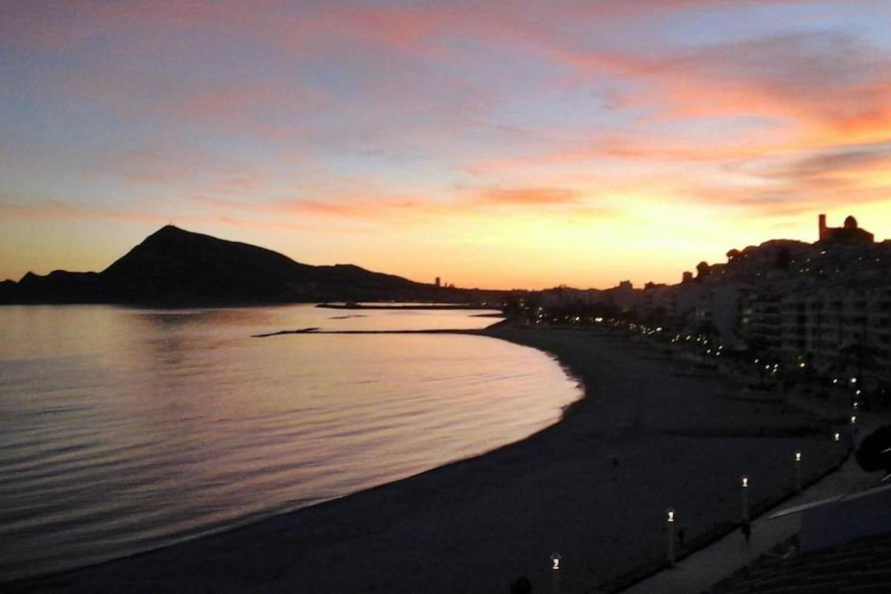 Apartamento Escapada Romántica en Ático frente al Mar con Piscina Altea Exterior foto